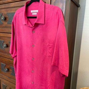 TOMMY BAHAMA XXL RASPBERRY SILK SHIRT; LIKE-NEW; Palm-Pattern; New $128; Now $27